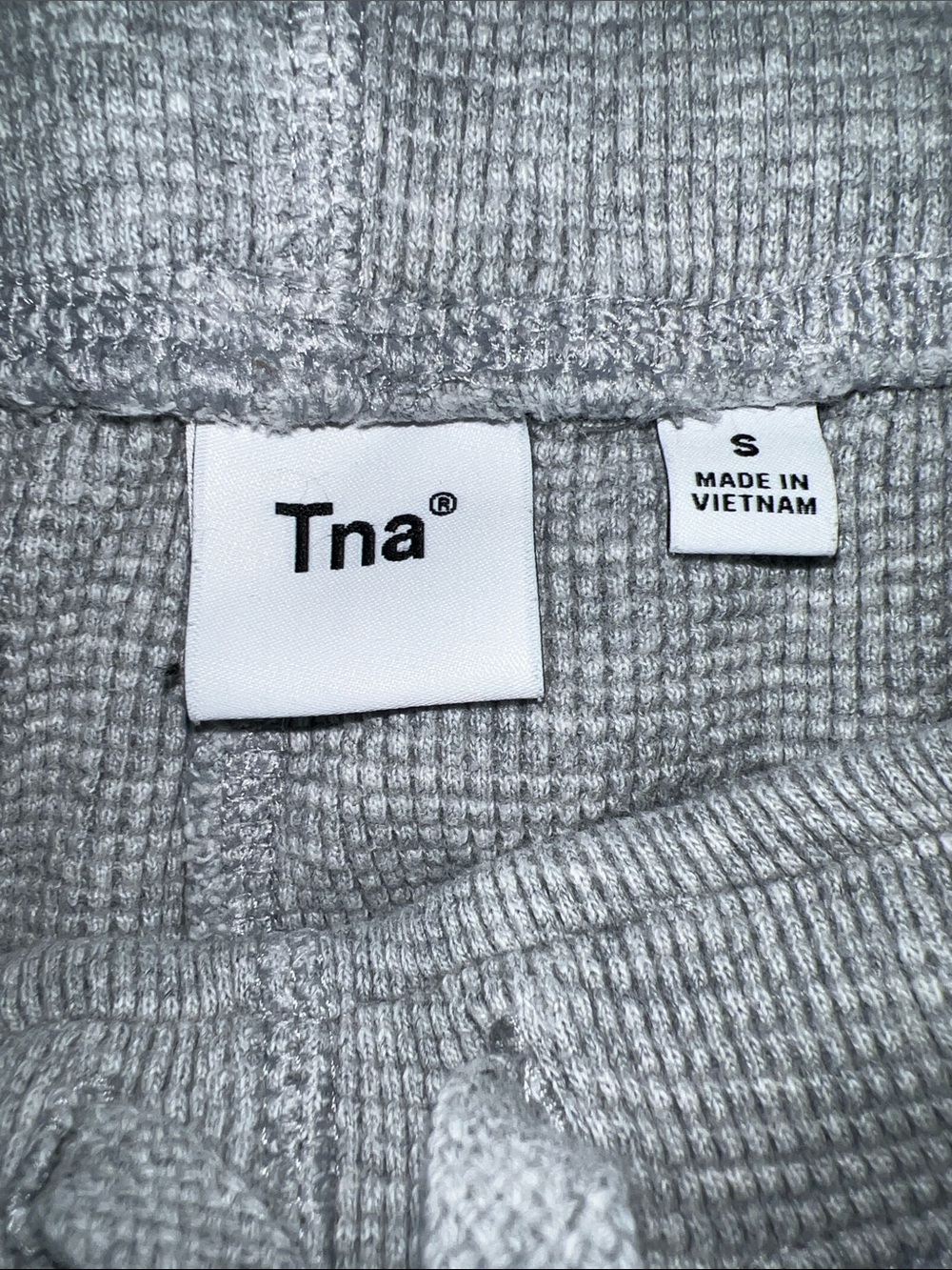 Aritzia TNA Light Gray Cozy Jogger Sweatpants - Picture 2 of 11
